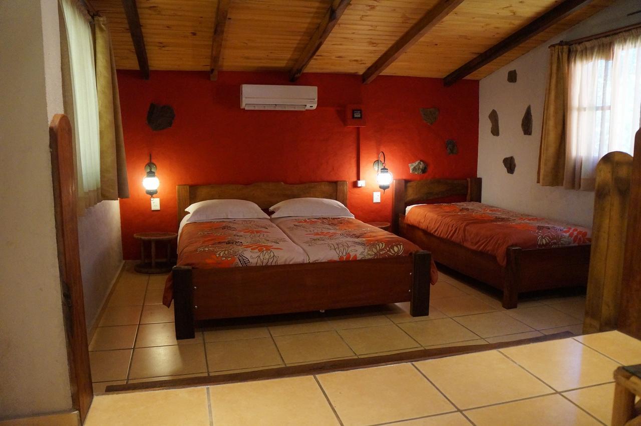 Tacuara Lodge Обера Экстерьер фото